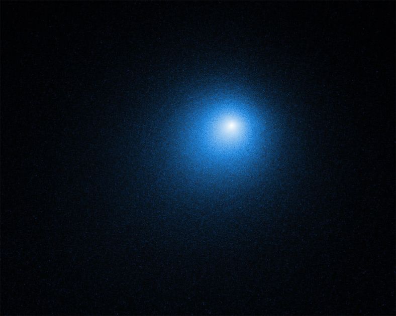 哈勃太空望远镜拍摄到的46P彗星
