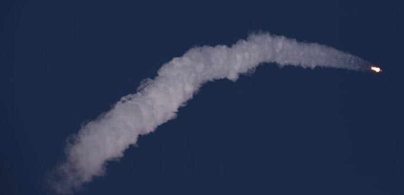 人类历史第一次！SpaceX火箭回收后再次发射成功