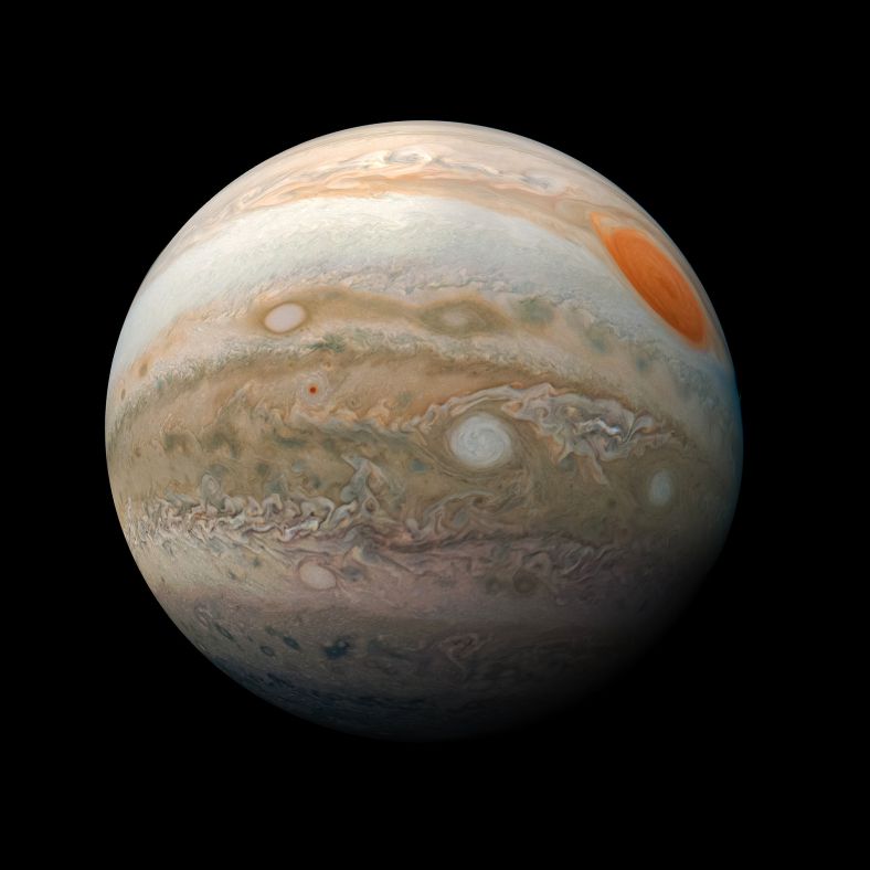 朱诺号第18次飞掠木星期间拍摄的照片