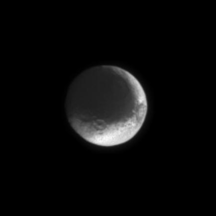 “两面”卫星土卫八Iapetus