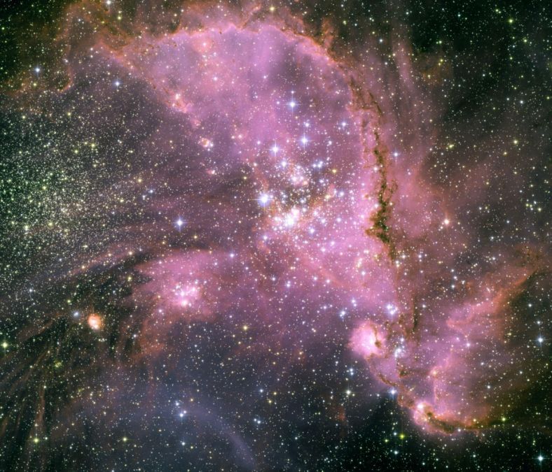 星团NGC 346内的年轻恒星