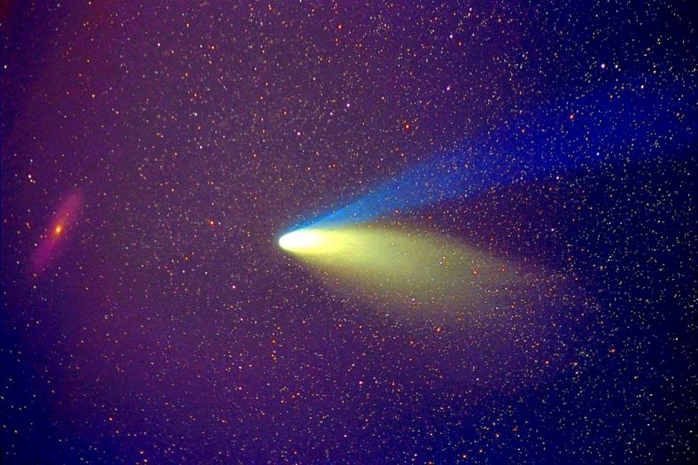 海尔－波普彗星