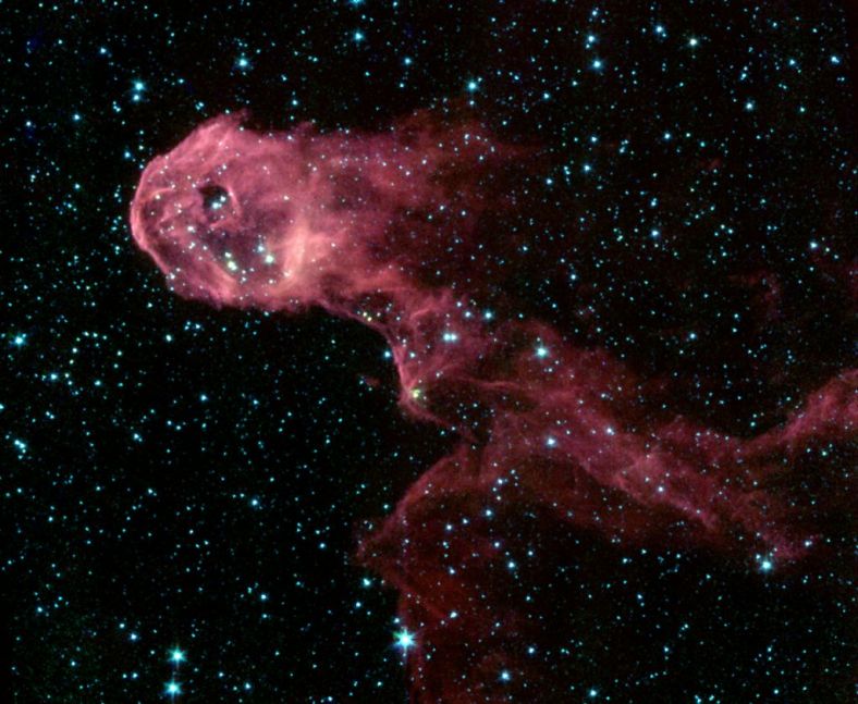 发射星云IC1396附近的暗云（史匹哲红外线太空望远镜摄）