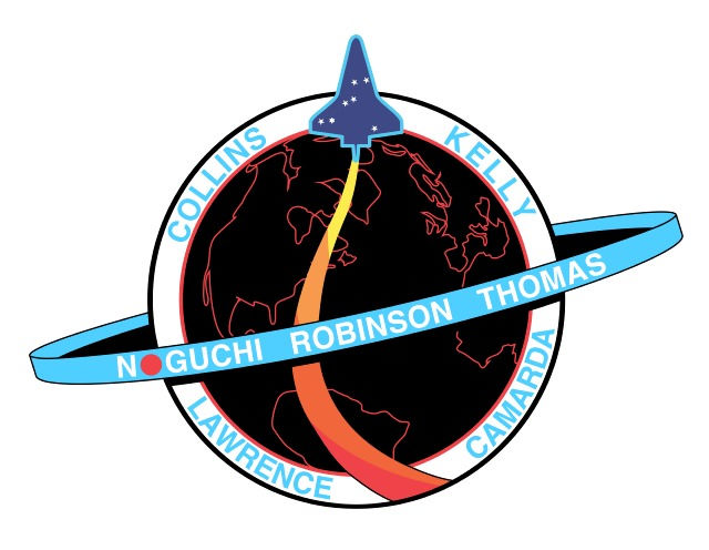执行本次重返太空任务的STS-114机组成员的标志