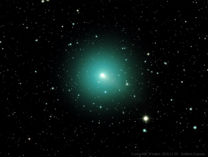 澳大利亚上空的46P彗星