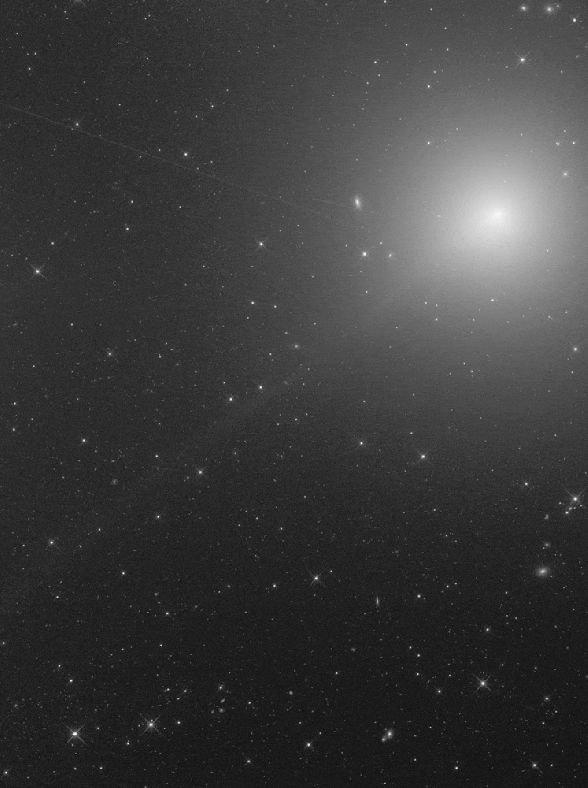 纳米比亚上空的46P彗星