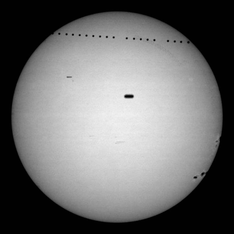 印度Udaipur 0516 UT° 1030 UT 水星凌日全程合成影像