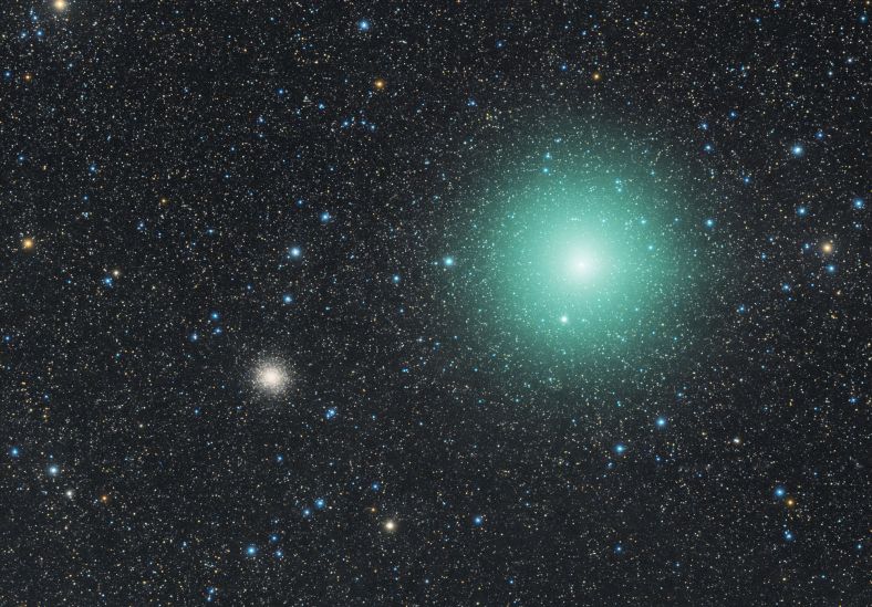 绿色彗星252P经过M14球状星团 