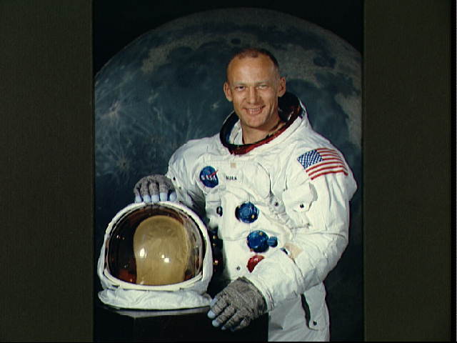 埃德温·奥尔德林 阿波罗11号登月舱驾驶员